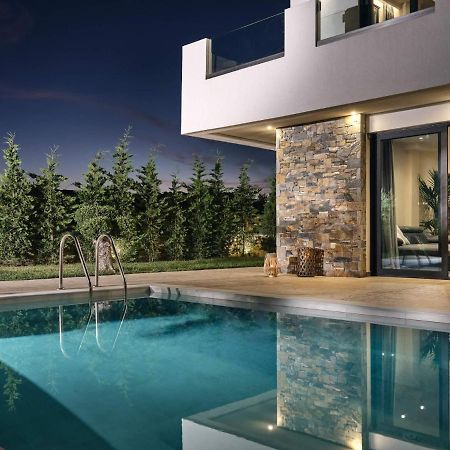 Errikos Family Villa Áyios Kírikos Esterno foto
